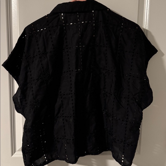 Vigoss Black Eyelet Collared Shirt - Picture 3 of 3